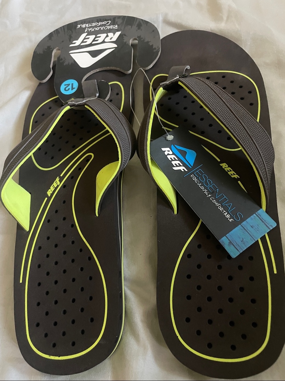 REEF SANDALS - Picture 1 of 3